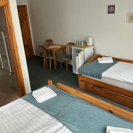 Pension Abbazia Франтишкови-Лазне Экстерьер фото