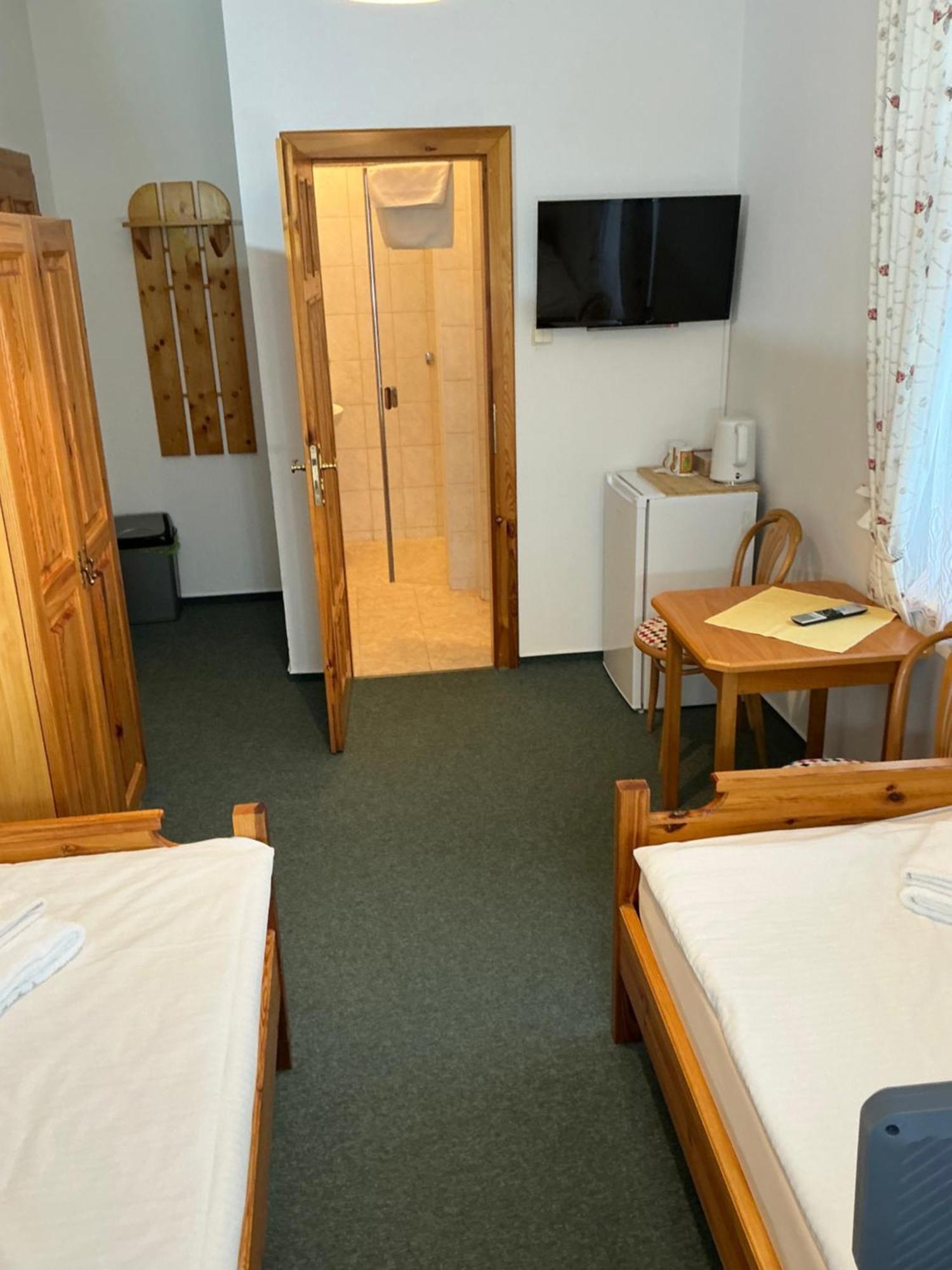 Pension Abbazia Франтишкови-Лазне Экстерьер фото