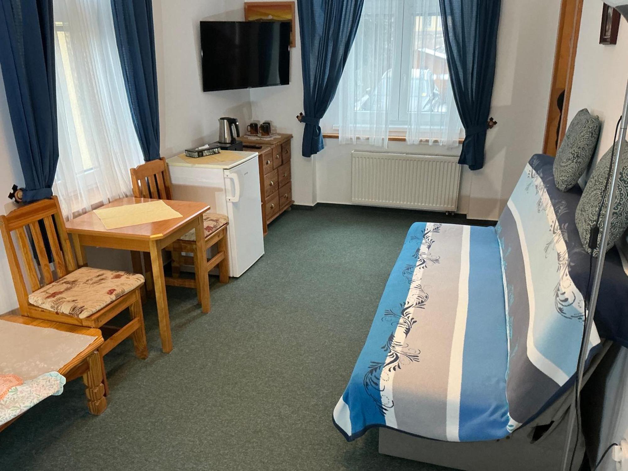 Pension Abbazia Франтишкови-Лазне Экстерьер фото
